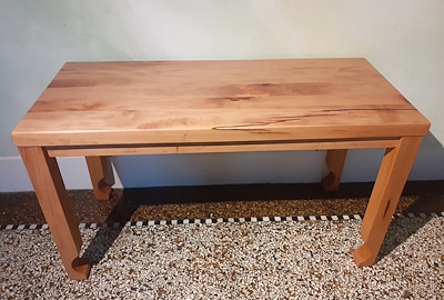 Holzkunst Wien - Beistelltisch